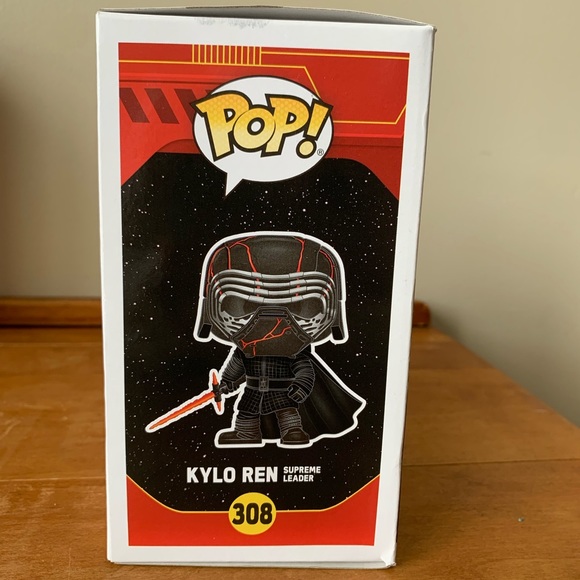 NIB Funko POP! Star Wars Kylo Ren Supreme Leader #308 - Picture 6 of 6